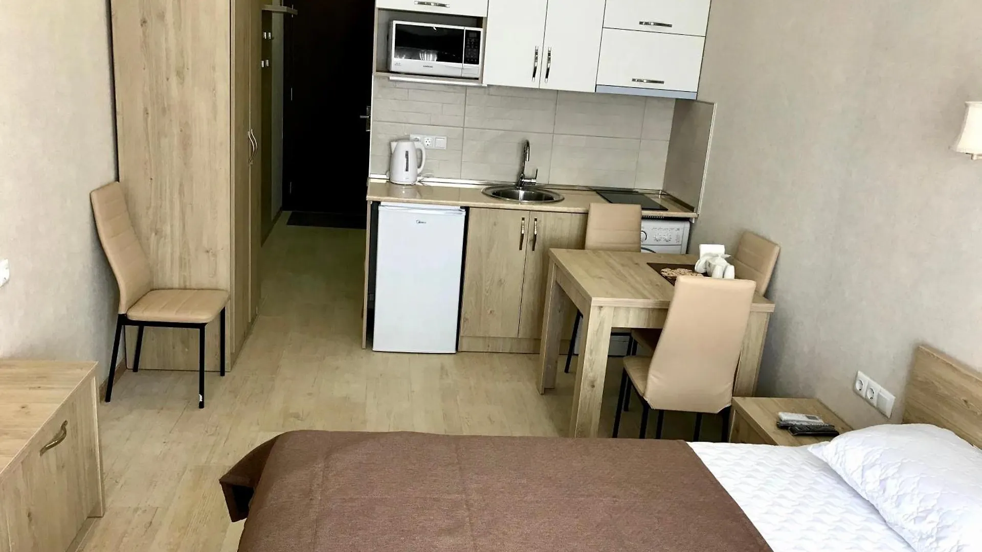Комплекс Orbi Beach Tower Aparts Батуми